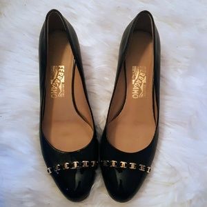 Ferragamo Black Leather Pim Cap Toe Pump
